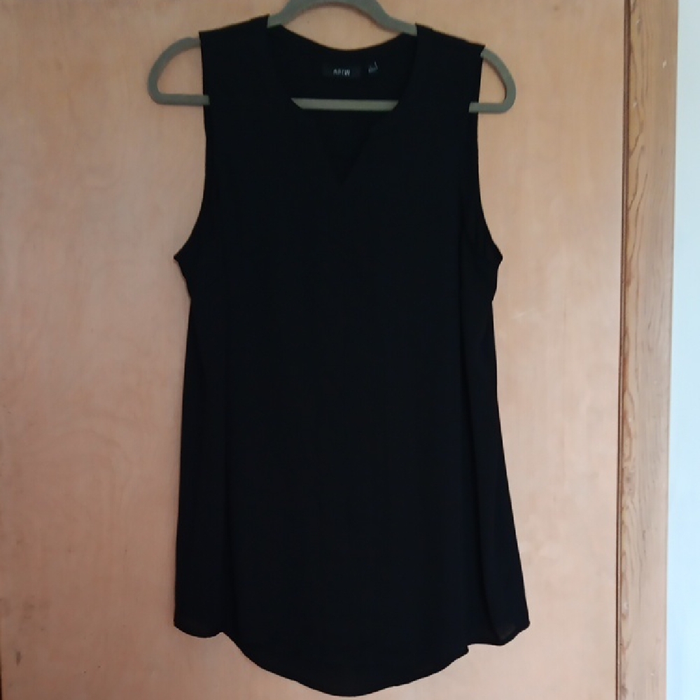 Black Apt 9 Top. Size L